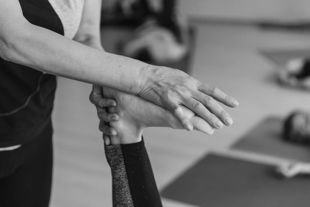 An assisted stretch